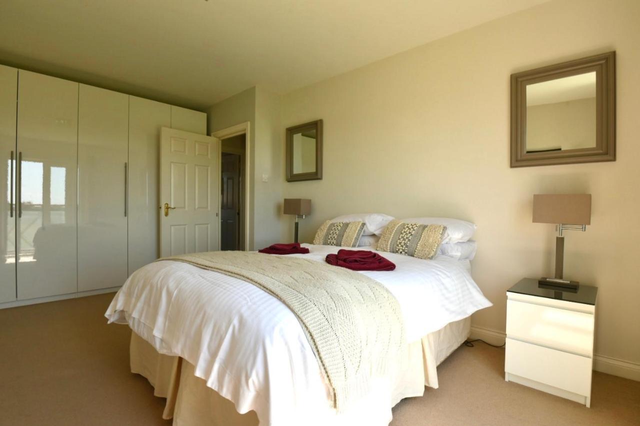 47 Wetherby Way, 3 Bedrooms, Sleeps 6, Easy Walk To Town, Parking, Self Catering, Great View Stratford-upon-Avon Ngoại thất bức ảnh
