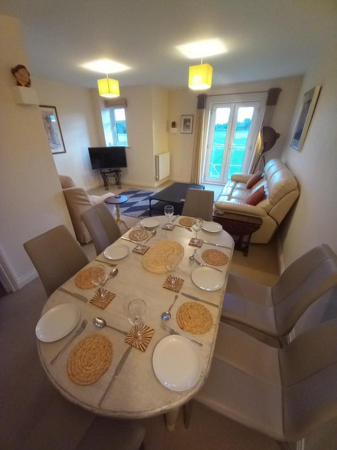 47 Wetherby Way, 3 Bedrooms, Sleeps 6, Easy Walk To Town, Parking, Self Catering, Great View Stratford-upon-Avon Ngoại thất bức ảnh