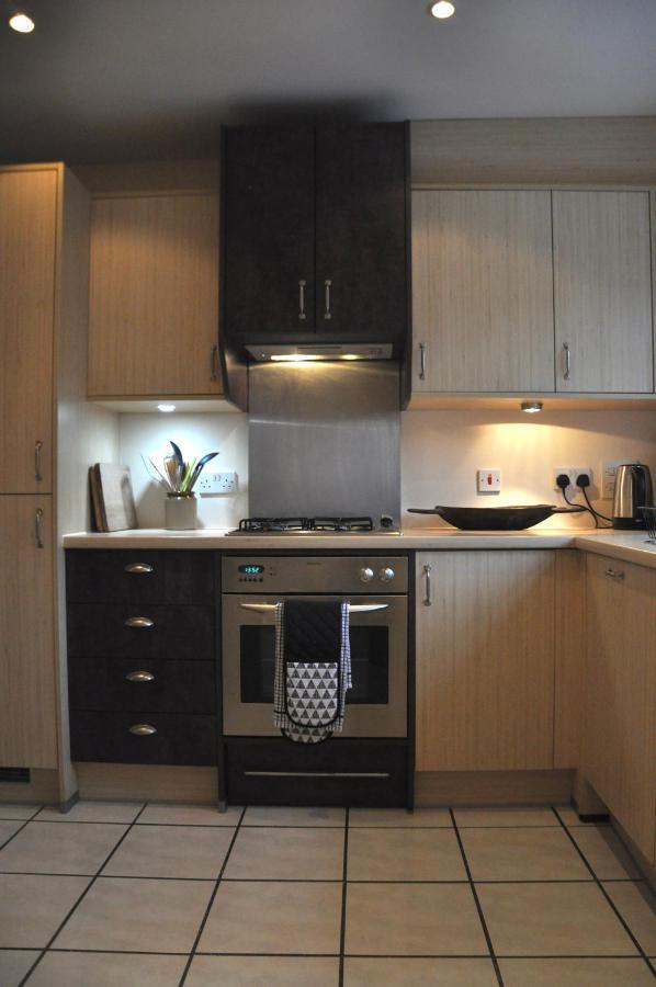 47 Wetherby Way, 3 Bedrooms, Sleeps 6, Easy Walk To Town, Parking, Self Catering, Great View Stratford-upon-Avon Ngoại thất bức ảnh